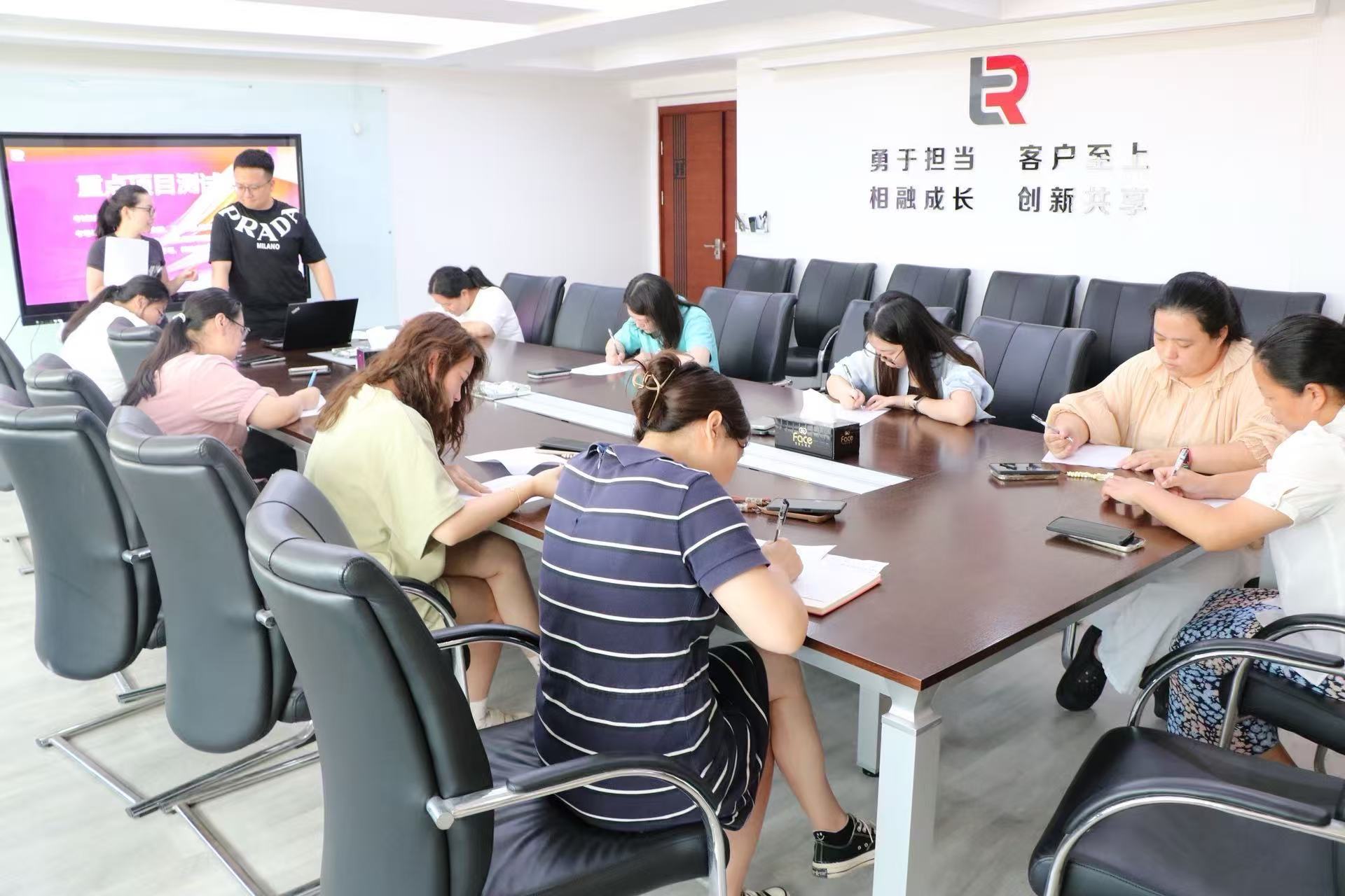 業(yè)務(wù)通關(guān)，誰(shuí)與爭(zhēng)鋒|天仁人力招聘專(zhuān)員迎來(lái)年度“大考”