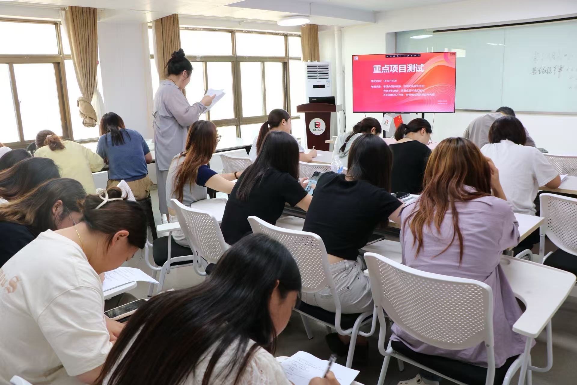 1756191982240160.jpg 1756191982240160.jpg